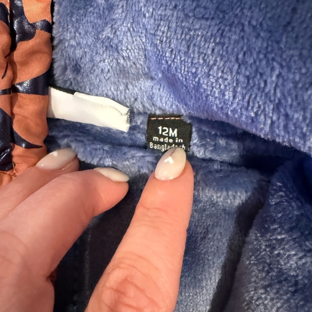 Dinosaur Print Hooded Jacket - Picture 4 of 6